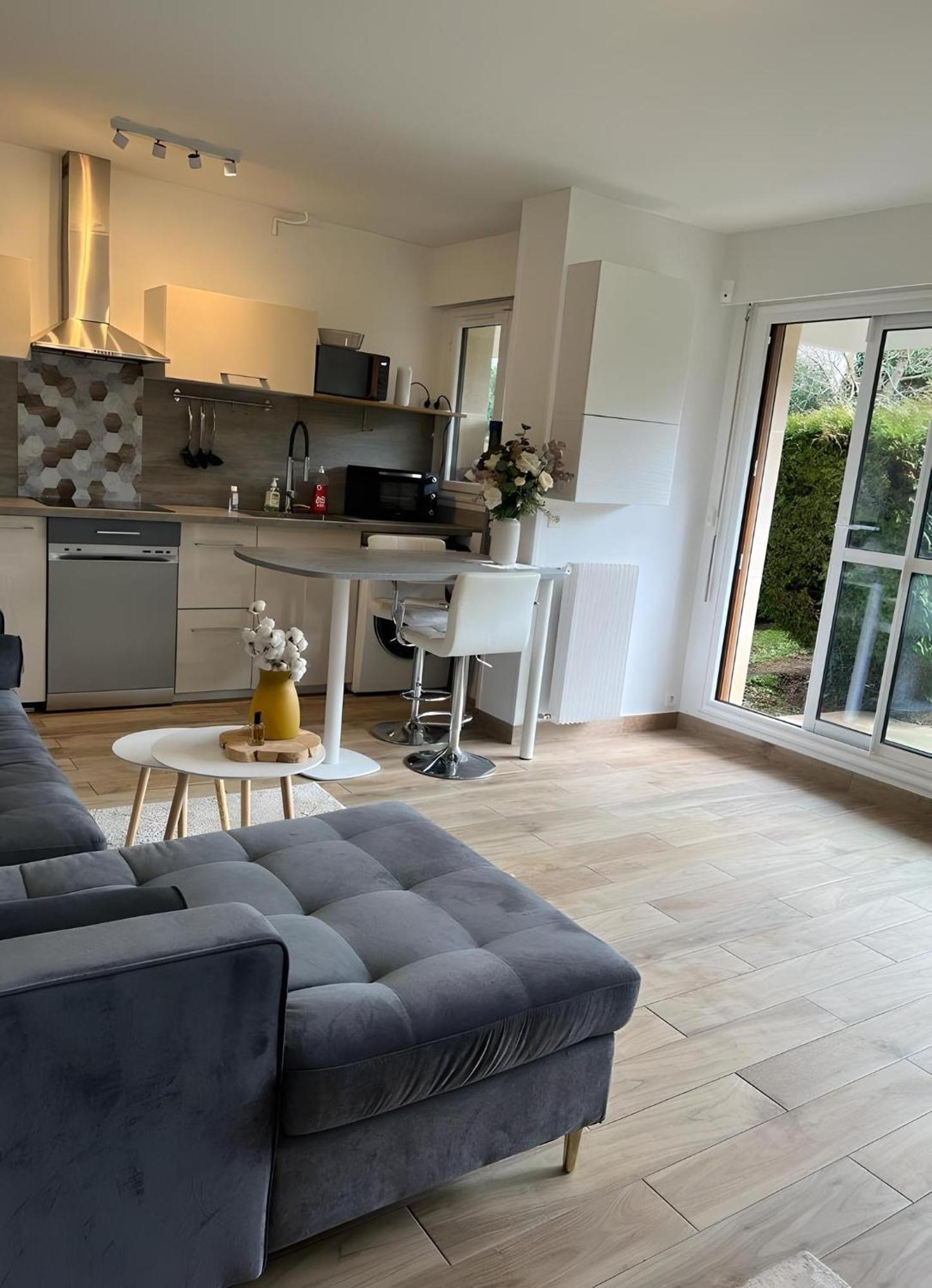 Appartement Avec Jardin Prive - 2 A 4 Voyageur Chaville Exterior foto